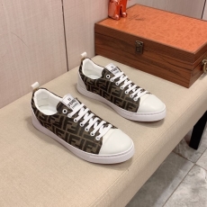 Fendi Low Shoes